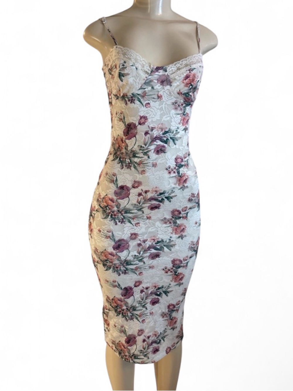Forever 21 Floral Lace-Overlay Dress - Picture 1 of 3